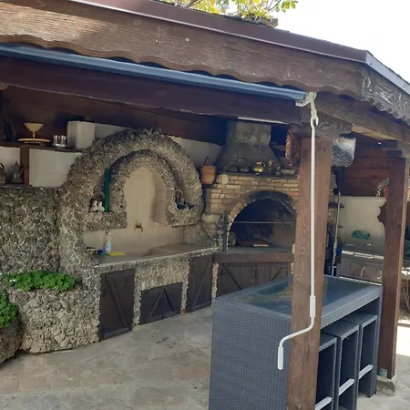 Kъща за гости калимански рай *