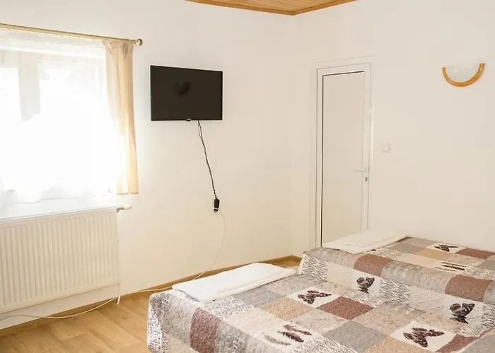 Kъща за гости калимански рай Feriehus Kalimantsi