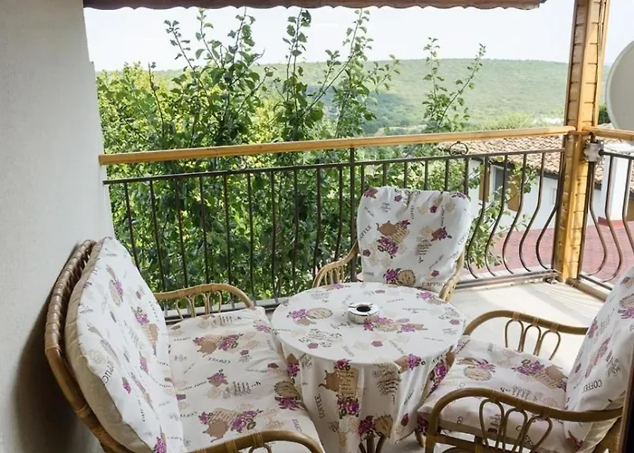 Kъща за гости калимански рай Kalimantsi