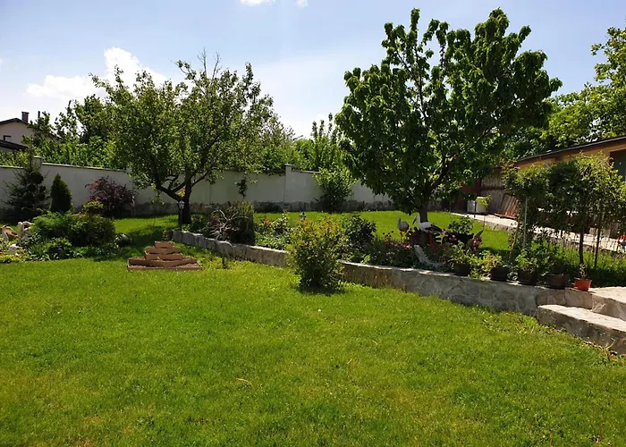 Feriehus Kъща за гости калимански рай