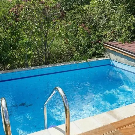 Vakantiehuis Kъща за гости калимански рай *