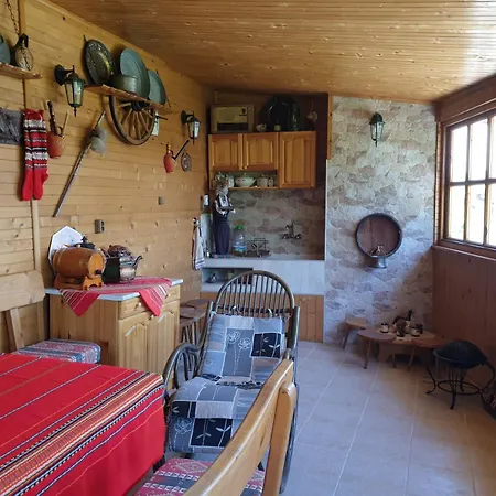 Vakantiehuis Kъща за гости калимански рай